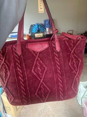 ILLX By LaMiel Wine Red Knit Tote Bag